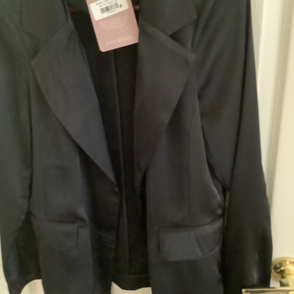 Tag on black satin jacket. Stitch and Stone. Med - Picture 2 of 4